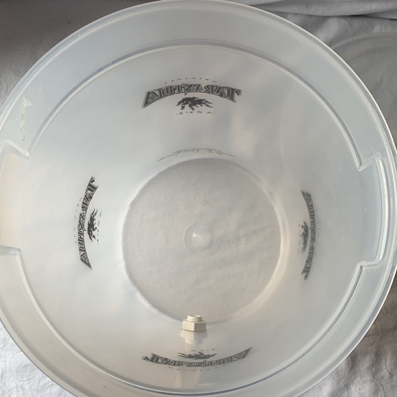 Tarantula Zul Drink Dispenser - Picture 6 of 7